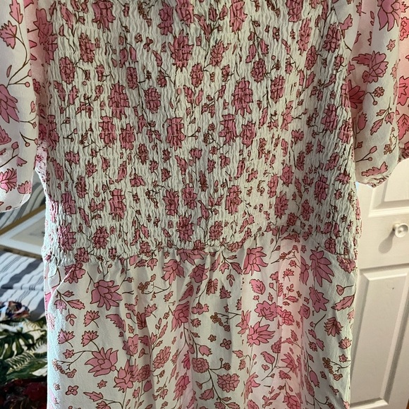 Summer dress - Picture 3 of 5